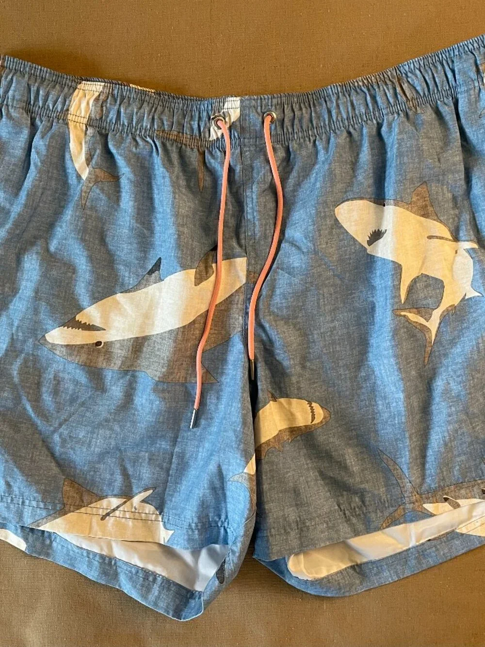 The Lands' End Men's Swim Trunks in size XXL are perfect for a day at the beach.